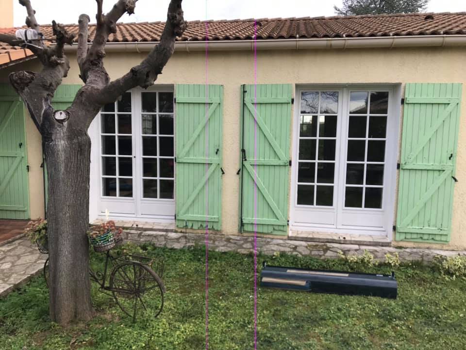 stores verts clairs